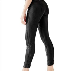 Guess Black Push Up leggings Size 28 with gold